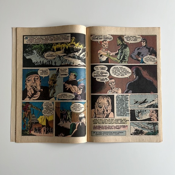 3 COMIC LOT THE NEW PHANTOM #63 #71 #74 1975 Charlton Comics Vintage Comic Book - Picture 11 of 15